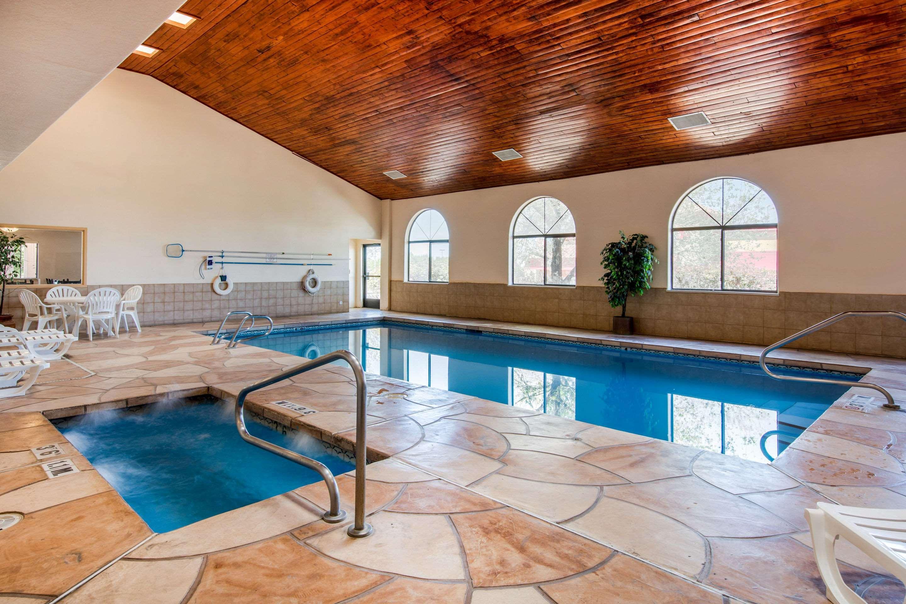 Quality Inn & Suites Albuquerque North Near Balloon Fiesta Park Экстерьер фото