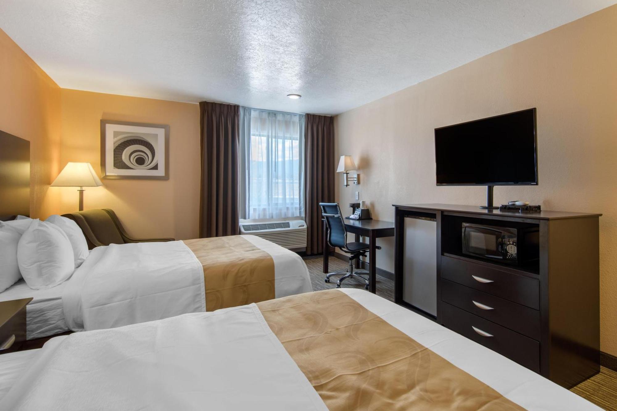 Quality Inn & Suites Albuquerque North Near Balloon Fiesta Park Экстерьер фото