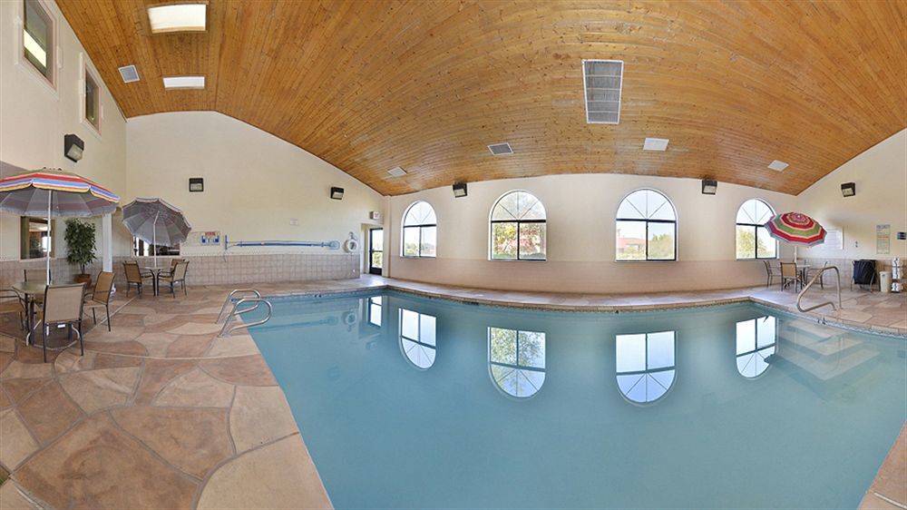 Quality Inn & Suites Albuquerque North Near Balloon Fiesta Park Экстерьер фото